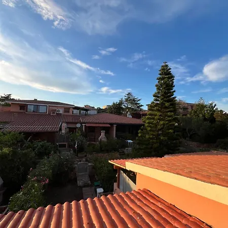 Mp Casa Sviluppata Su Due Piani Con Doppia Veranda E Parcheggio Privato Apartman