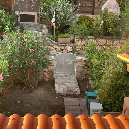 Mp Casa Sviluppata Su Due Piani Con Doppia Veranda E Parcheggio Privato Apartman San Teodoro