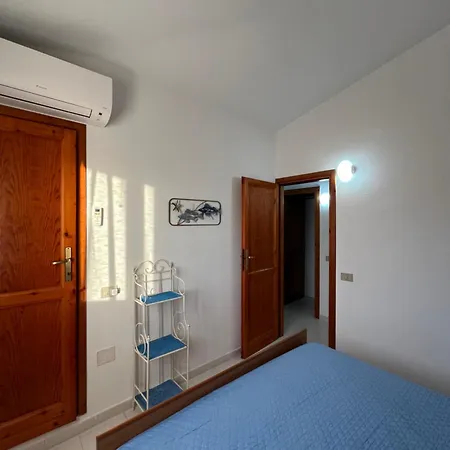 Mp Casa Sviluppata Su Due Piani Con Doppia Veranda E Parcheggio Privato Apartman San Teodoro