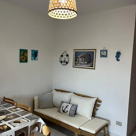 Mp Casa Sviluppata Su Due Piani Con Doppia Veranda E Parcheggio Privato Appartement