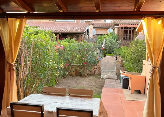 Mp Casa Sviluppata Su Due Piani Con Doppia Veranda E Parcheggio Privato Daire *