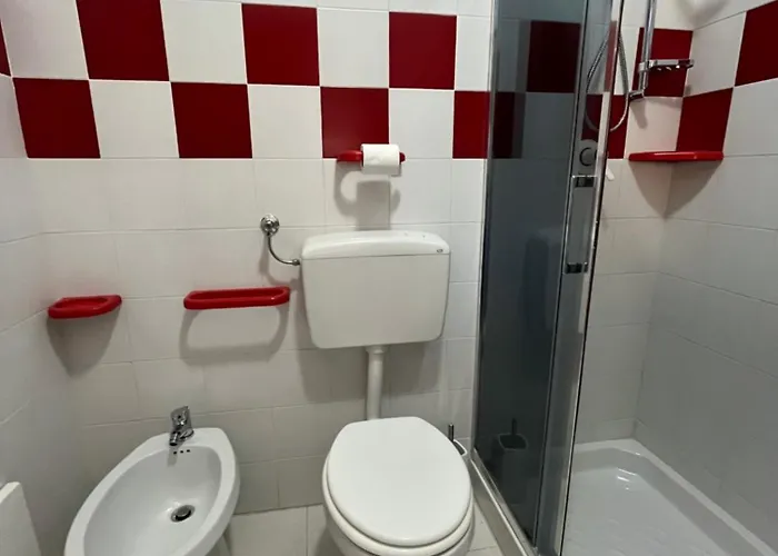 Mp Casa Sviluppata Su Due Piani Con Doppia Veranda E Parcheggio Privato * San Teodoro (Sardinia)