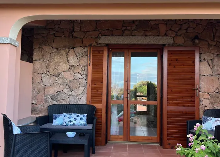 Mp Casa Sviluppata Su Due Piani Con Doppia Veranda E Parcheggio Privato Daire *