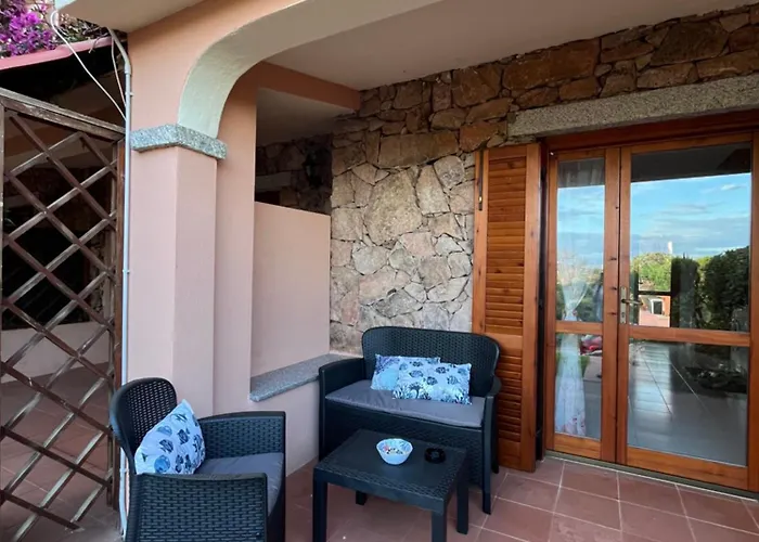 Daire Mp Casa Sviluppata Su Due Piani Con Doppia Veranda E Parcheggio Privato *