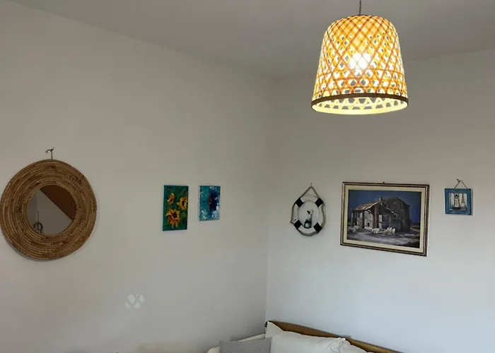 Mp Casa Sviluppata Su Due Piani Con Doppia Veranda E Parcheggio Privato * San Teodoro (Sardinia)